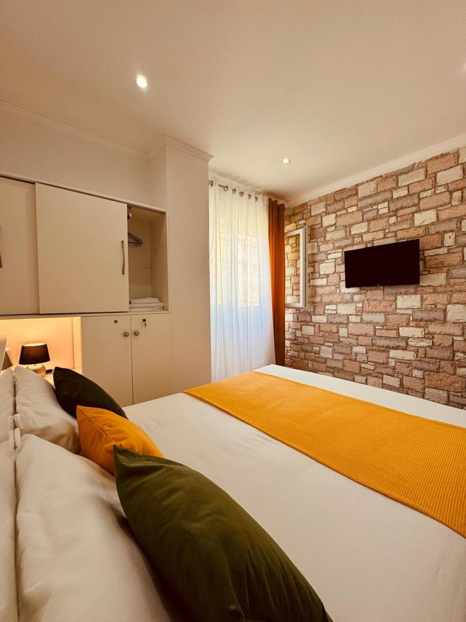 Orfeu Apartments 卡萨米尔 外观 照片