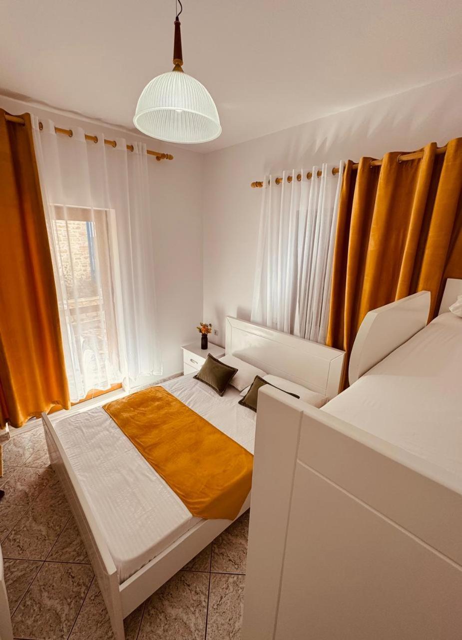 Orfeu Apartments 卡萨米尔 外观 照片