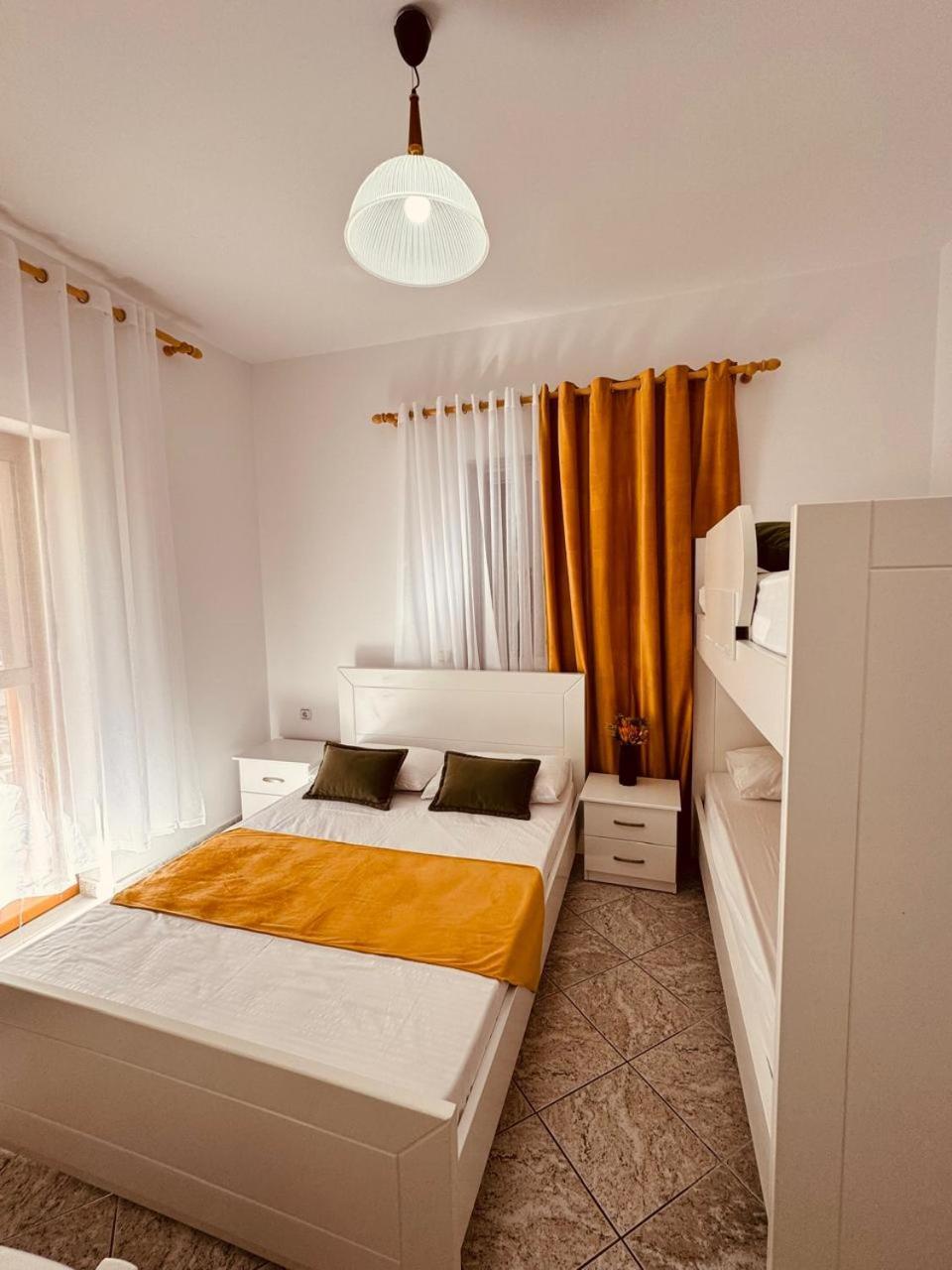Orfeu Apartments 卡萨米尔 外观 照片
